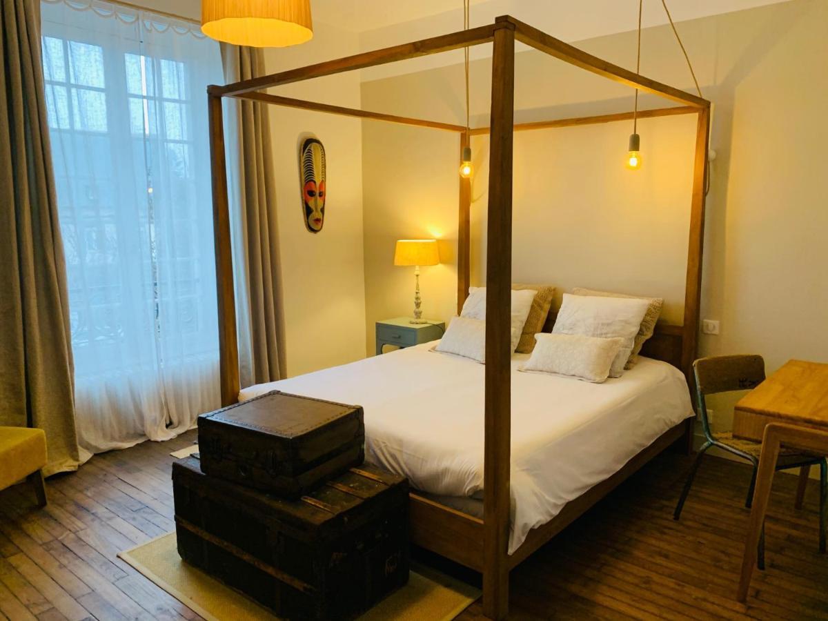Bed and Breakfast Le 14 St Michel Josselin Exterior foto