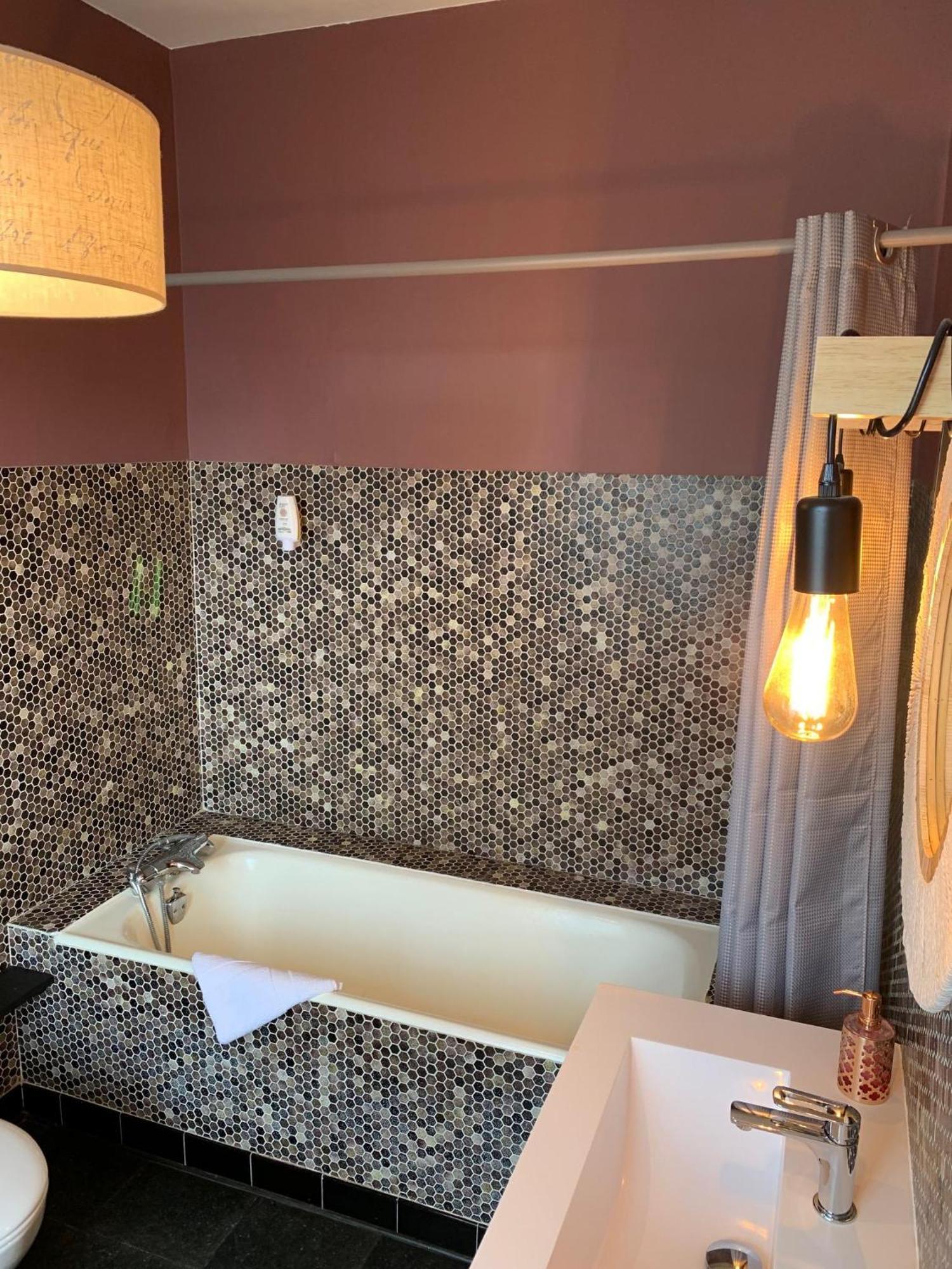 Bed and Breakfast Le 14 St Michel Josselin Zimmer foto