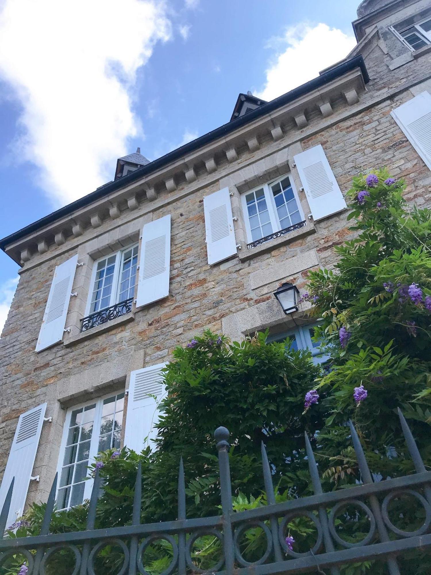 Bed and Breakfast Le 14 St Michel Josselin Exterior foto