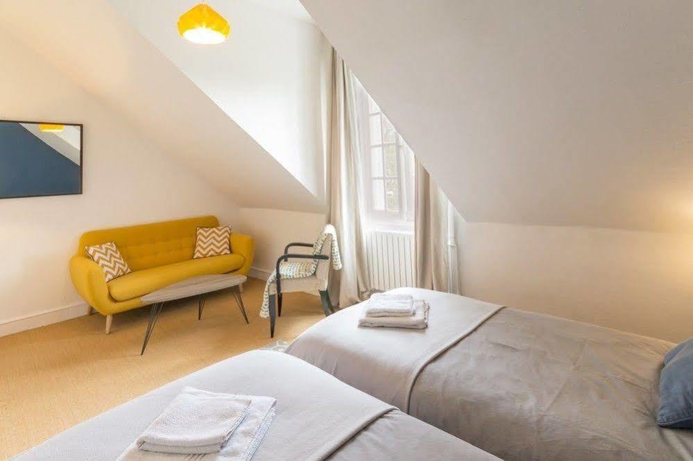 Bed and Breakfast Le 14 St Michel Josselin Exterior foto